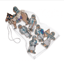 Lanka kade Wooden blue knight playset - 6 figures