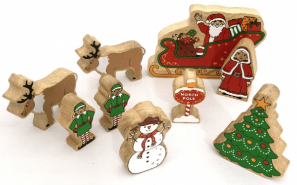 Lanka kade Wooden christmas playset - 9 figures in bag